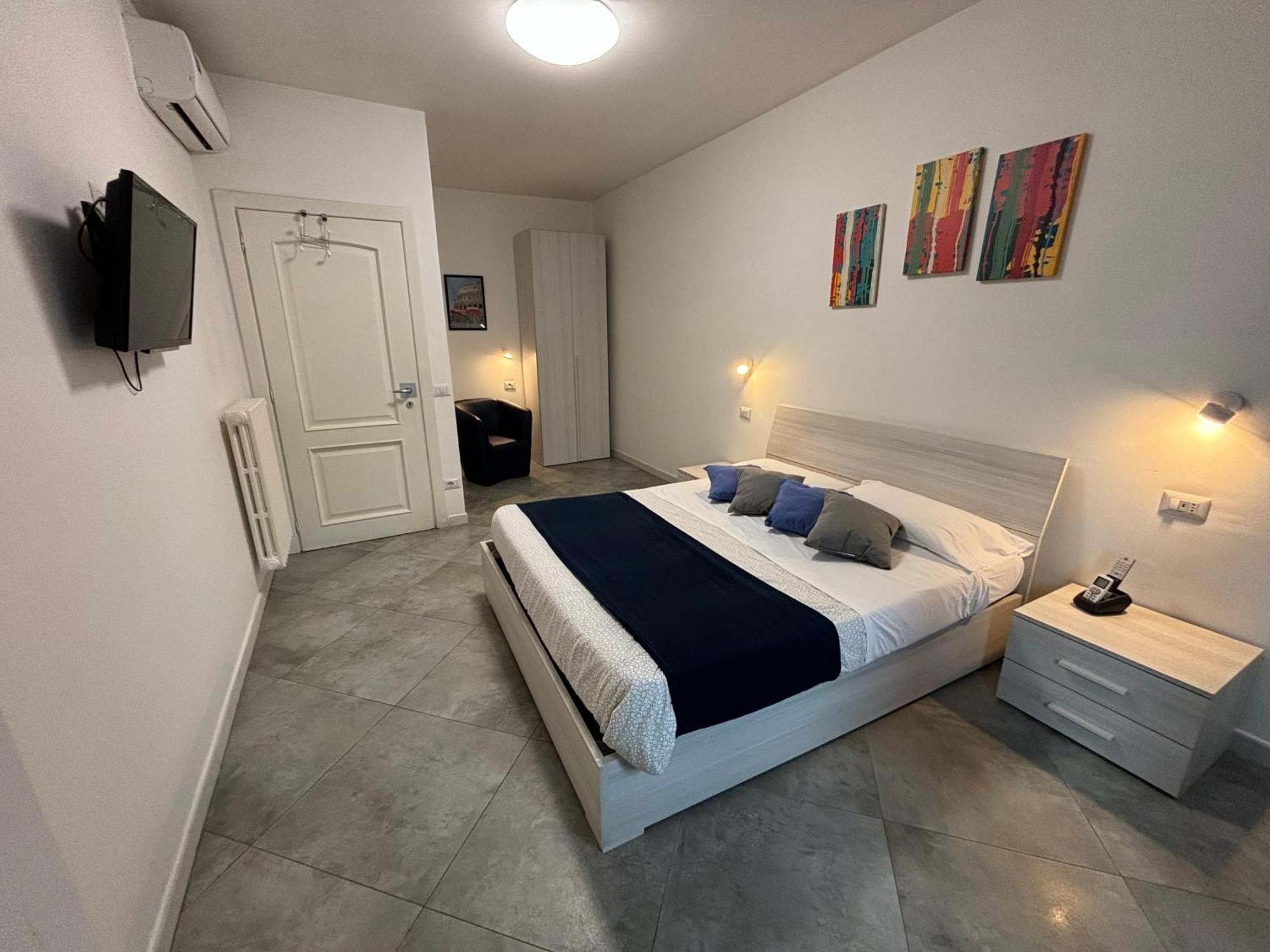 Apartment 4 Level *