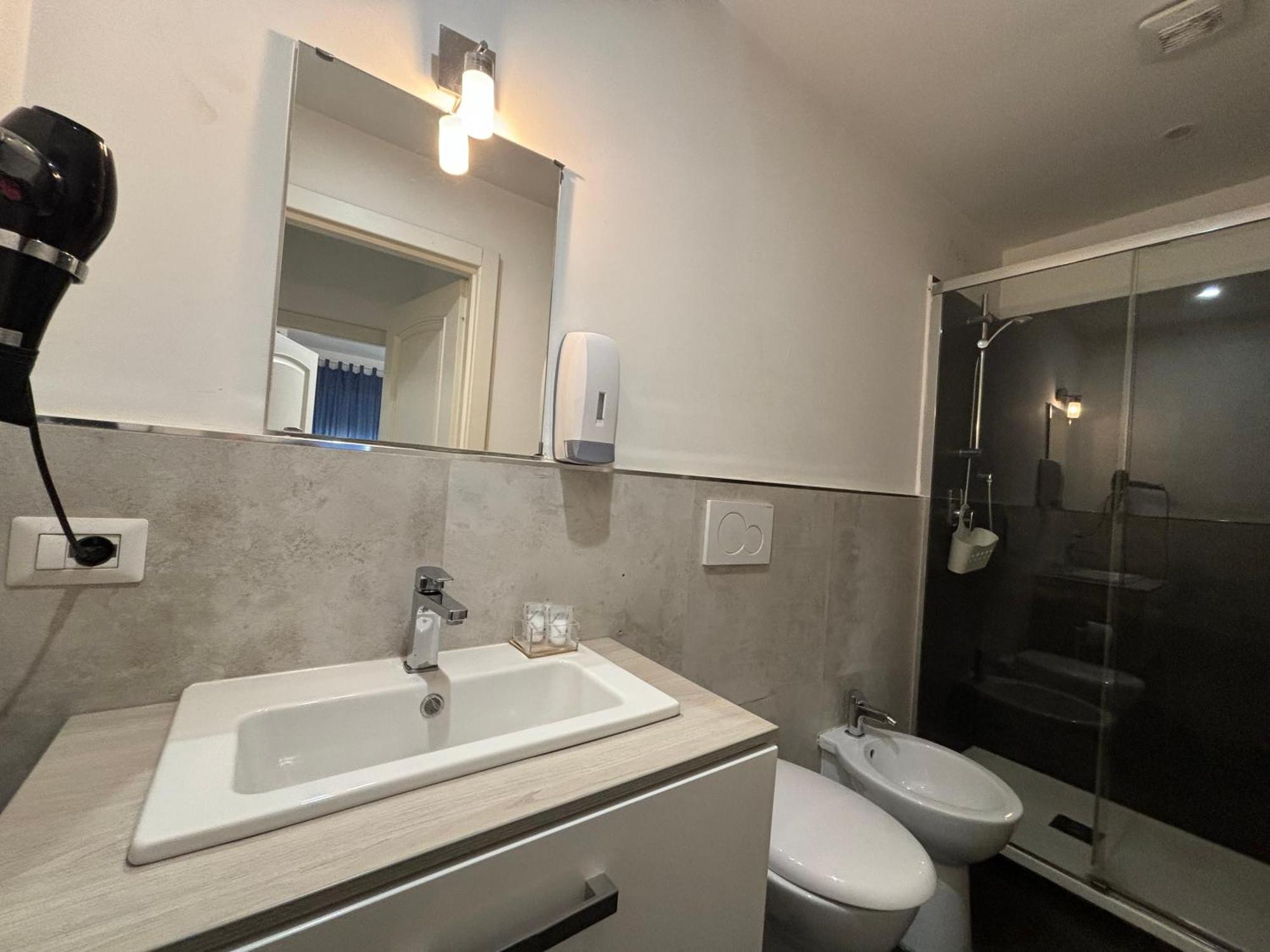 4 Level Apartment Rom