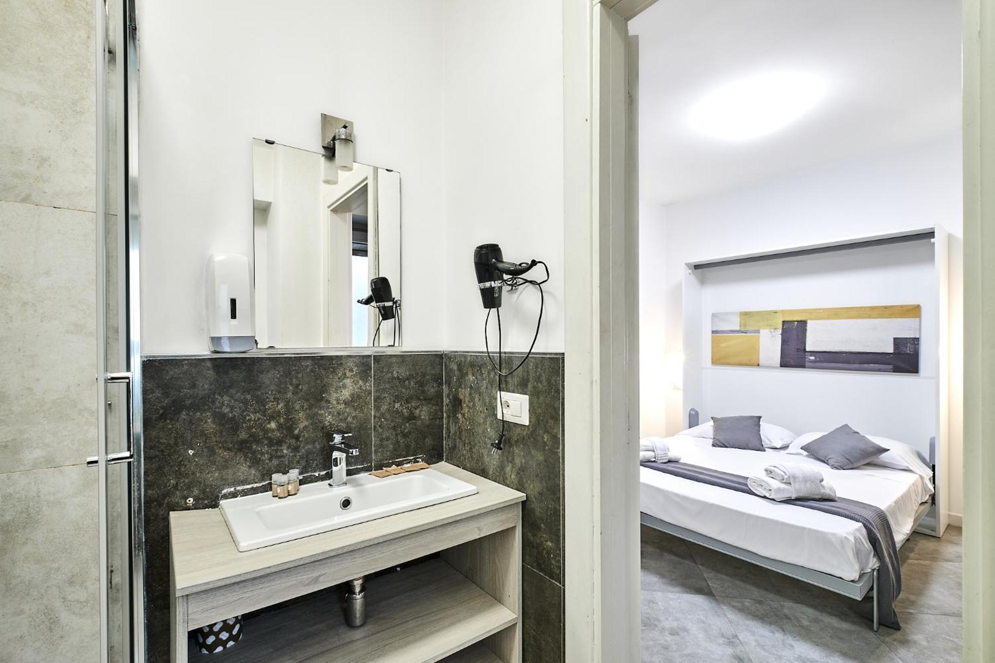 4 Level Apartment *
